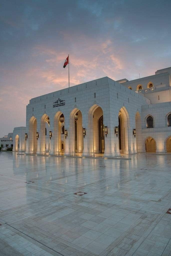 مسقط + صلالة - 8 أيام