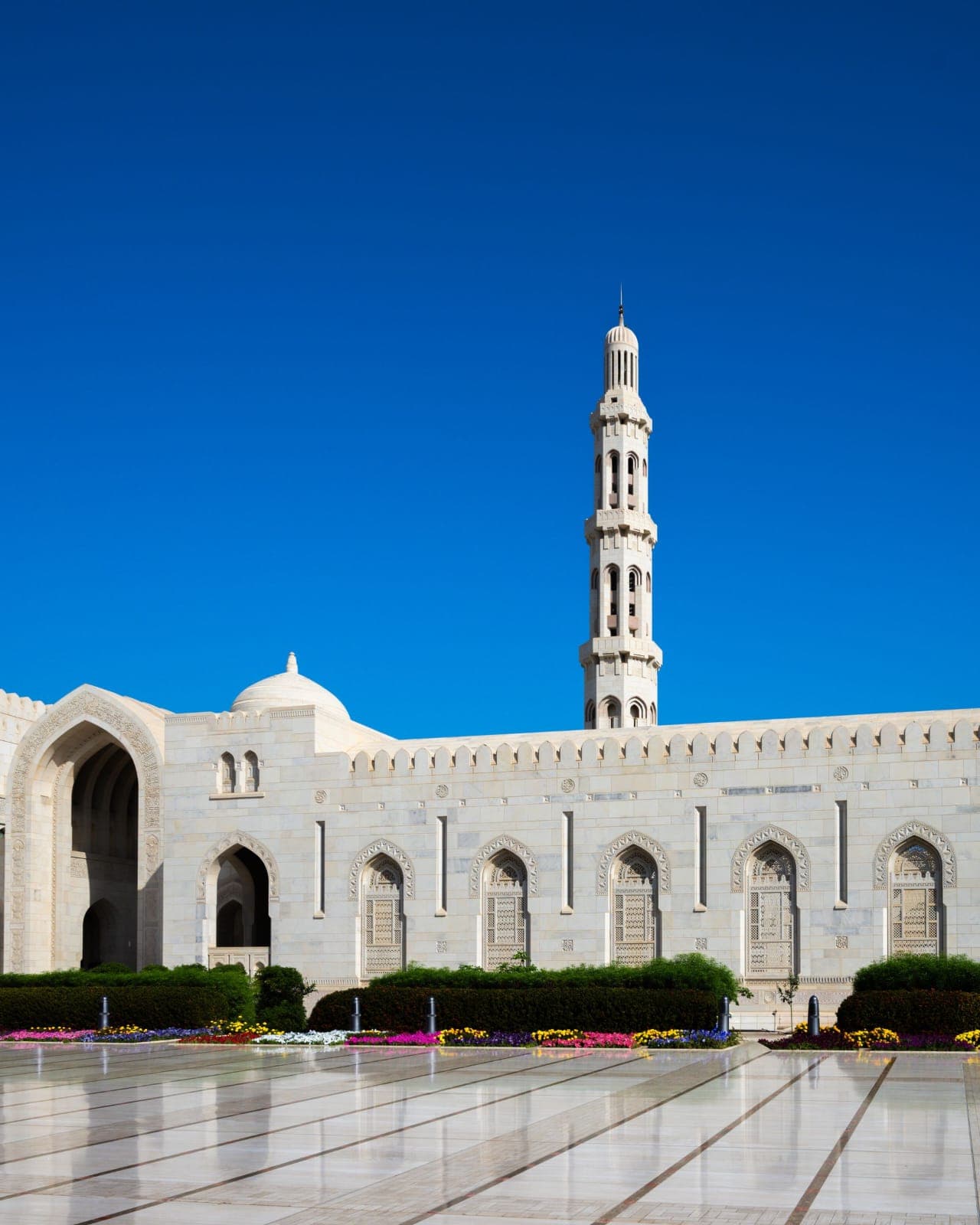 مسقط + صلالة - 8 أيام