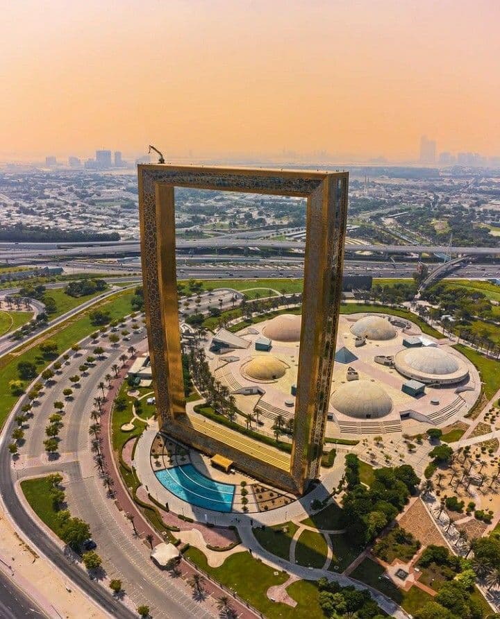 دبي - 5 أيام