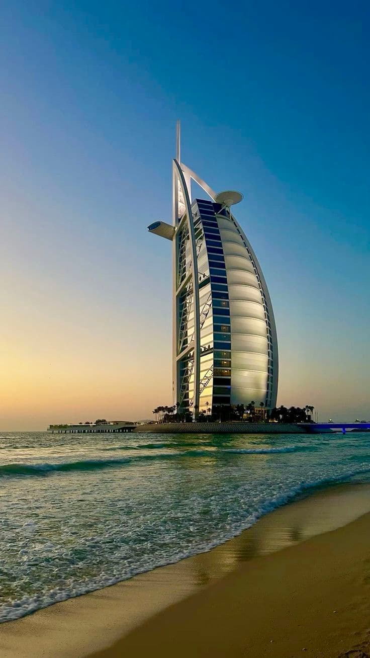 دبي - 5 أيام