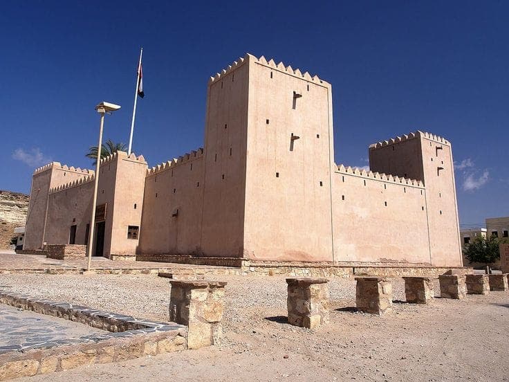 صلالة + مسقط 8 ايام